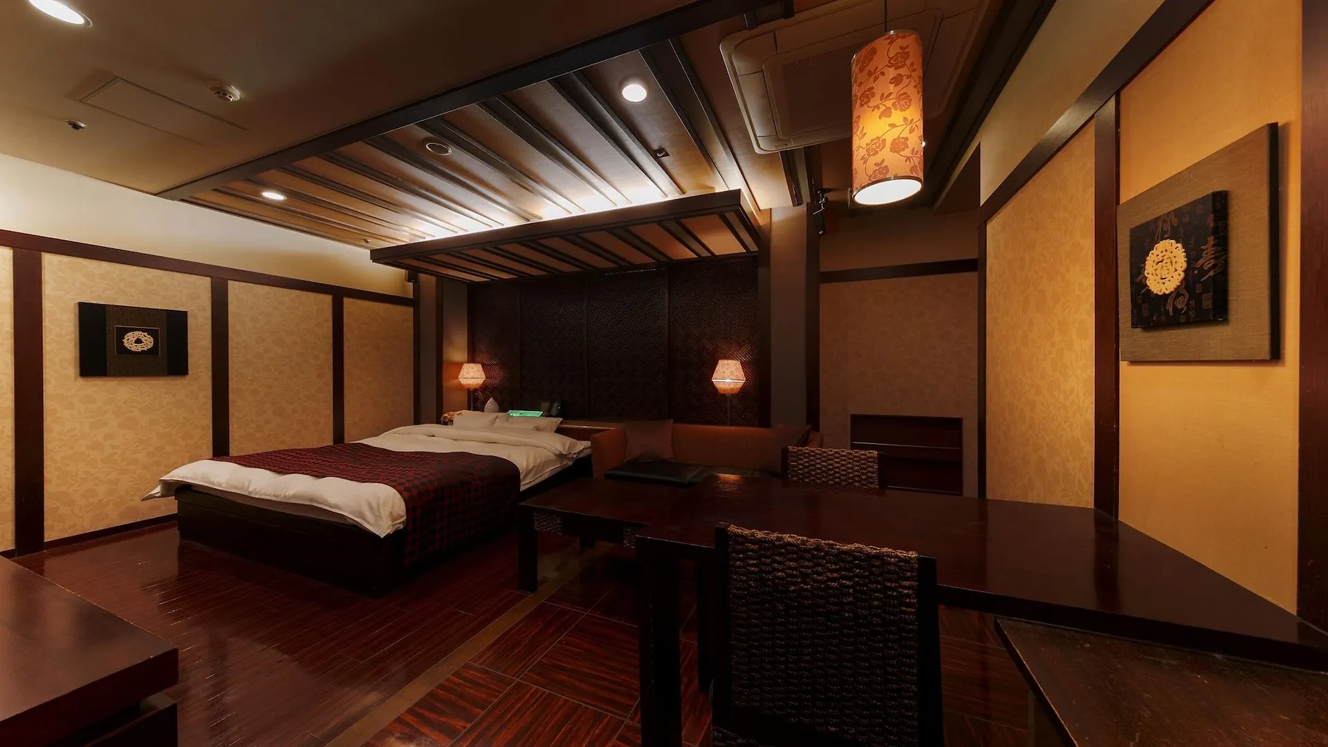 Hotel & Spa Lotus (Adults Only) Kyōto