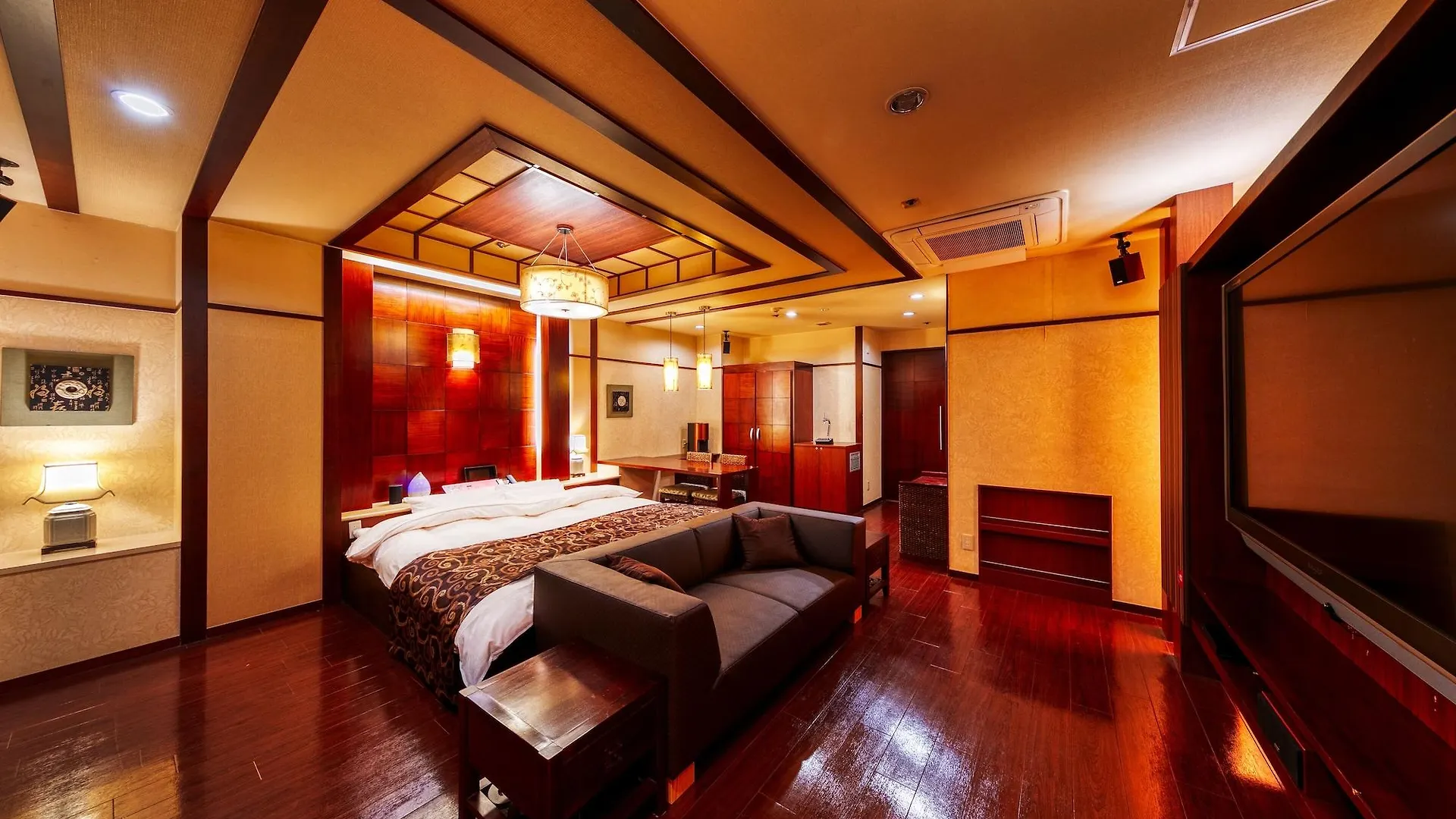 ***  Hotel & Spa Lotus (Adults Only) Japan