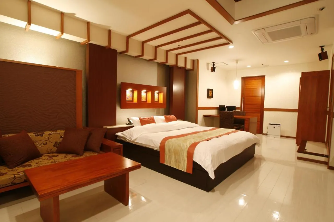 Hotel & Spa Lotus (Adults Only) 3*, Kyoto Japan